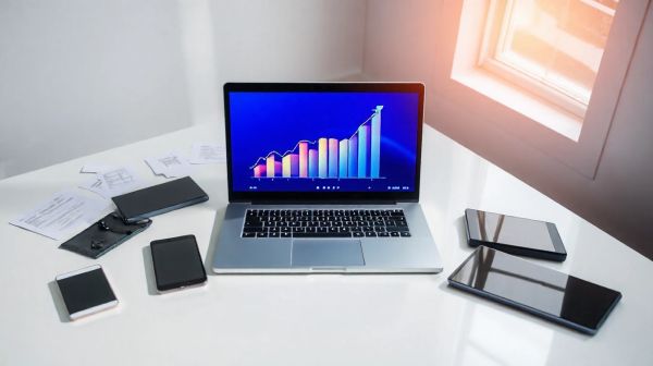 Top outils seo pour améliorer votre présence en ligne rapidement